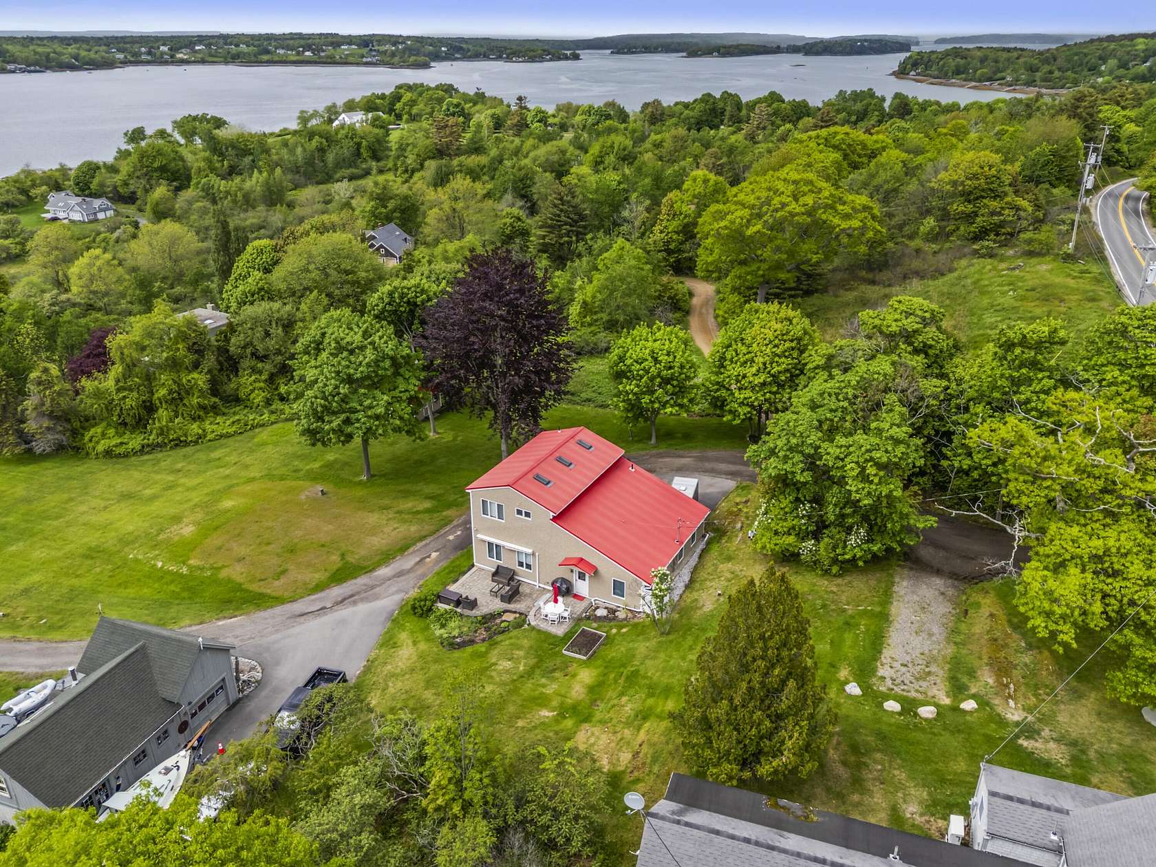 1.59 Acres of Land with Home for Sale in Harpswell Town, Maine