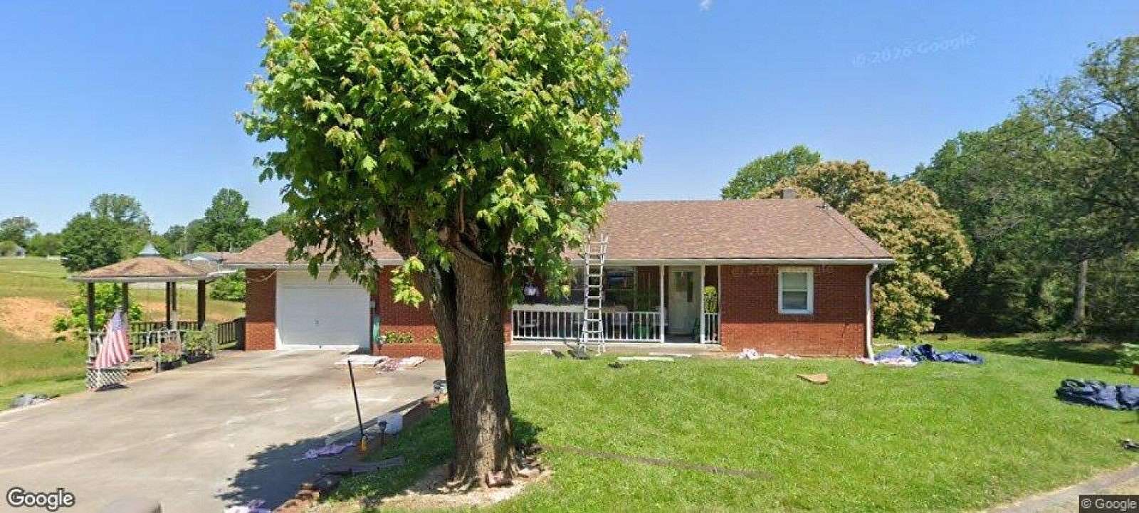 6.5 Acres of Land with Home for Auction in Greensburg, Kentucky