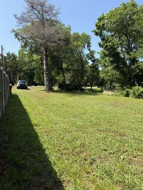 0.88 Acres of Residential Land for Sale in Van Alstyne, Texas