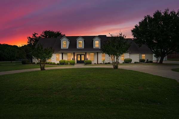 1.6 Acres of Land with Home for Sale in Oak Point, Texas