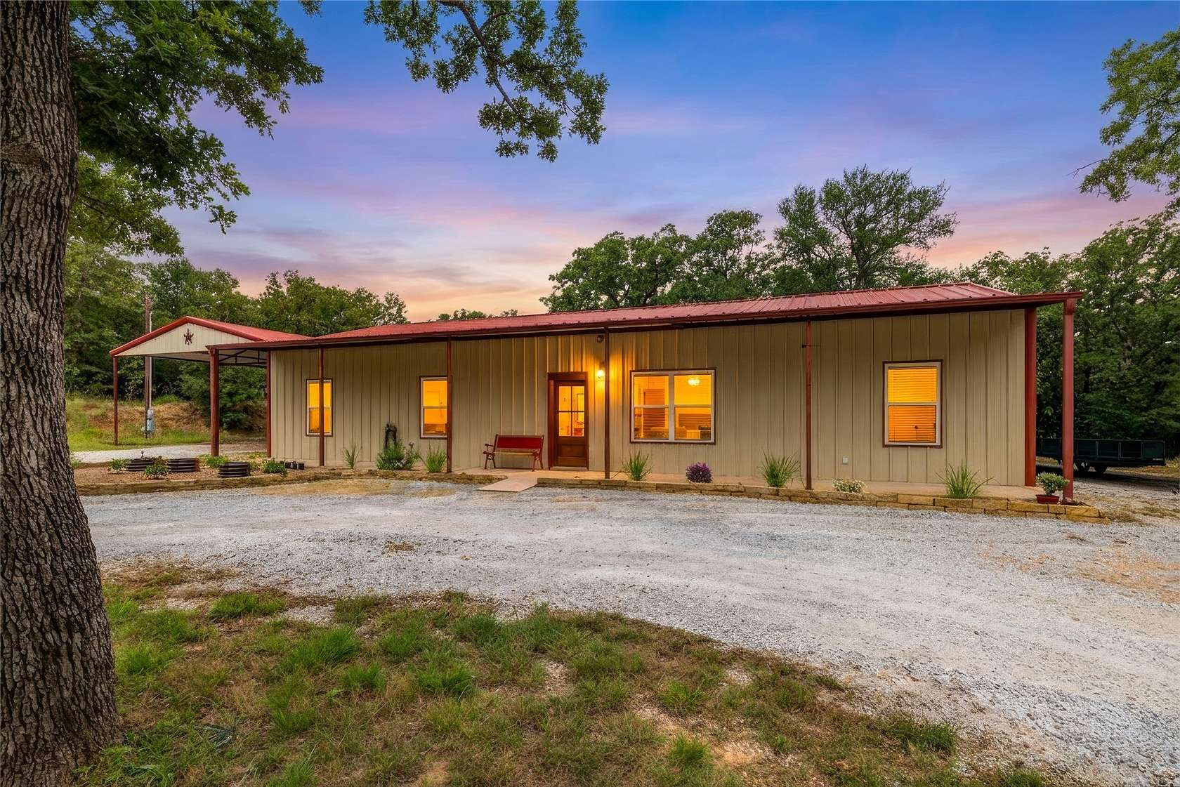 6 Acres of Land with Home for Sale in Paradise, Texas