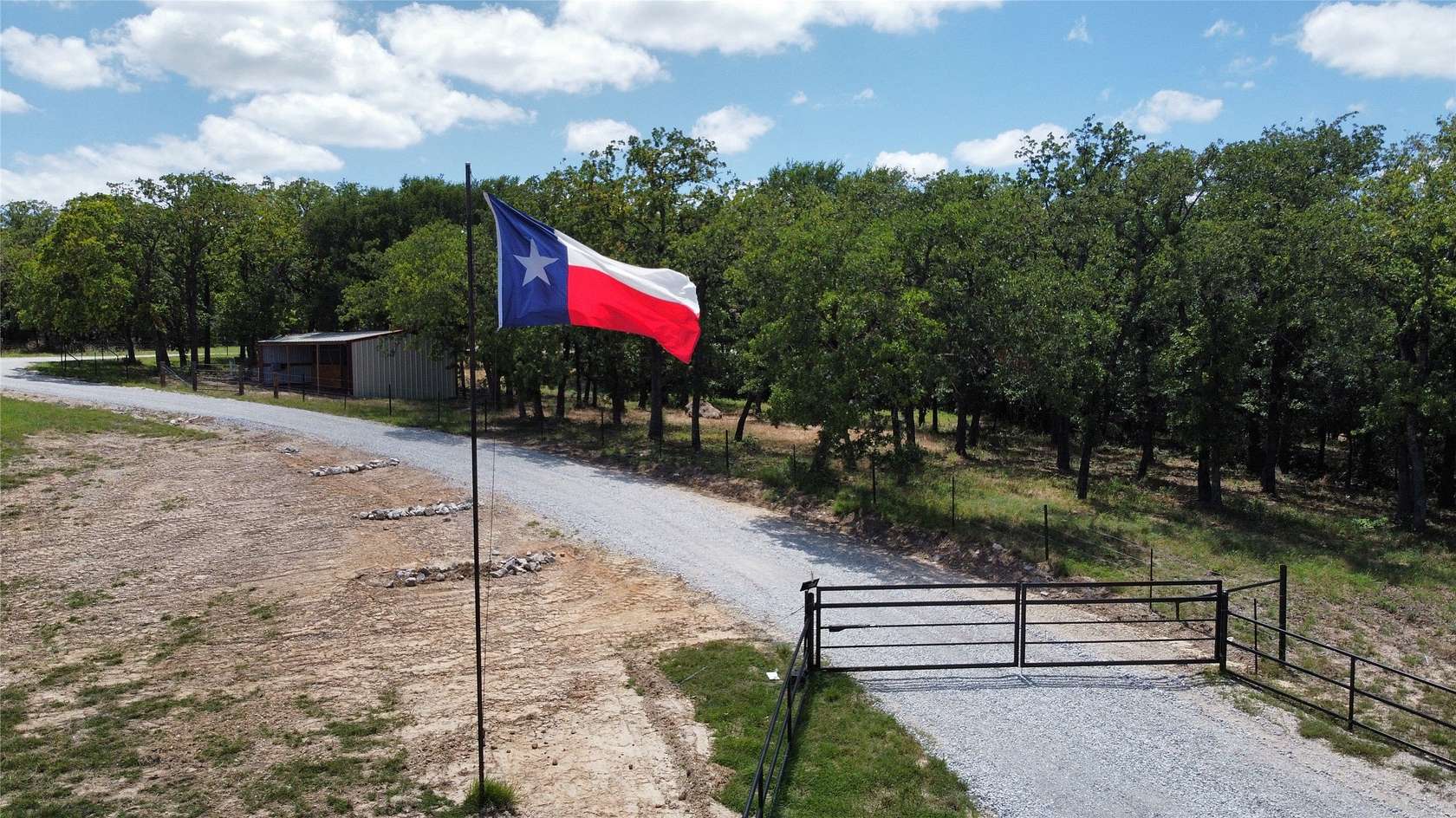 6 Acres of Land with Home for Sale in Paradise, Texas