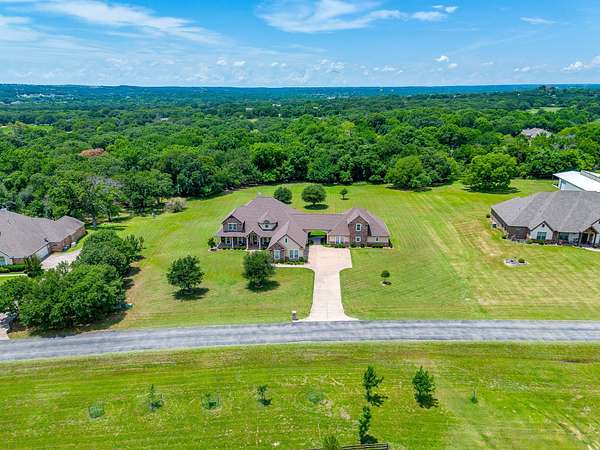 2.58 Acres of Land with Home for Sale in Azle, Texas