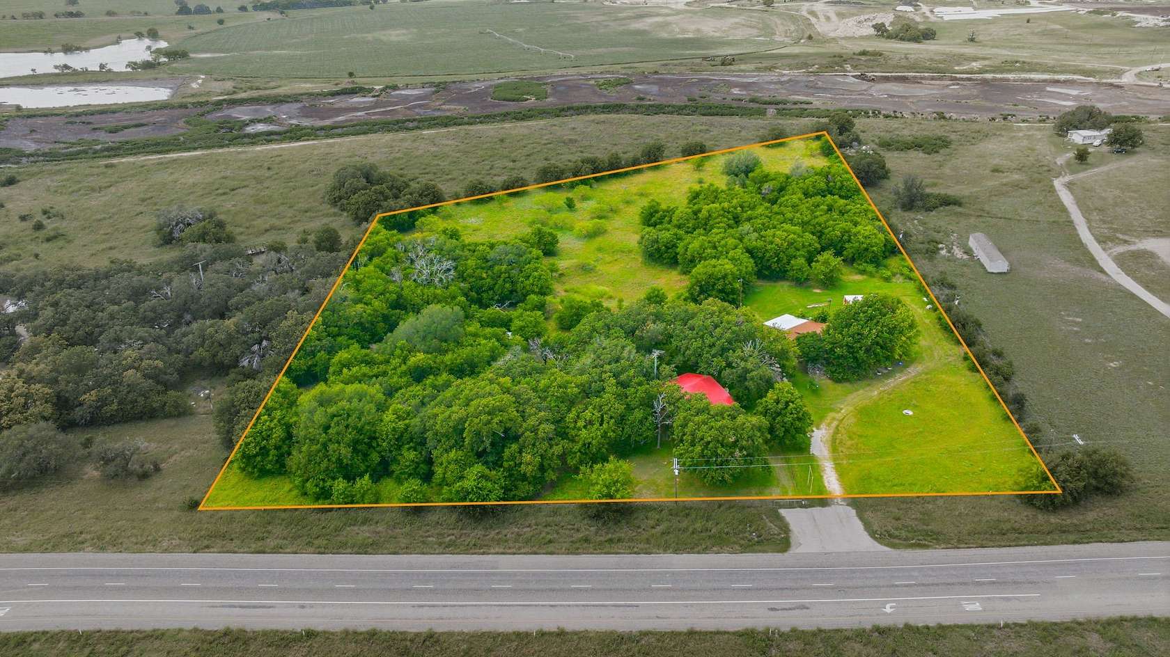 8 Acres of Improved Mixed-Use Land for Sale in Dublin, Texas