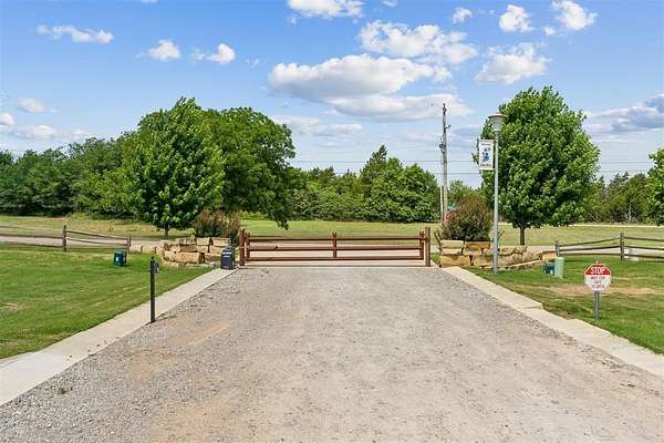 5 Acres of Improved Residential Land for Sale in Jones, Oklahoma