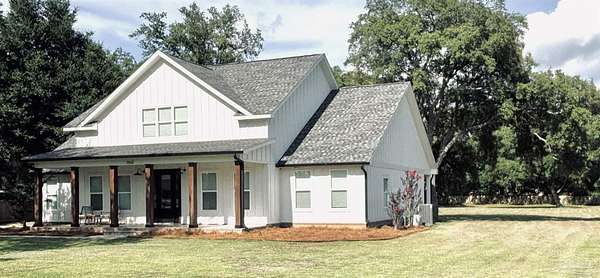 1.77 Acres of Land with Home for Sale in Pensacola, Florida