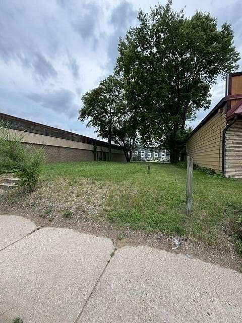 0.2 Acres of Commercial Land for Sale in La Crosse, Wisconsin