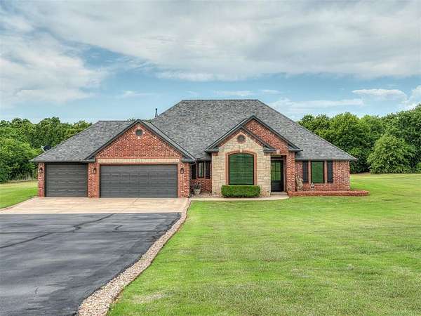 2.58 Acres of Land with Home for Sale in Blanchard, Oklahoma