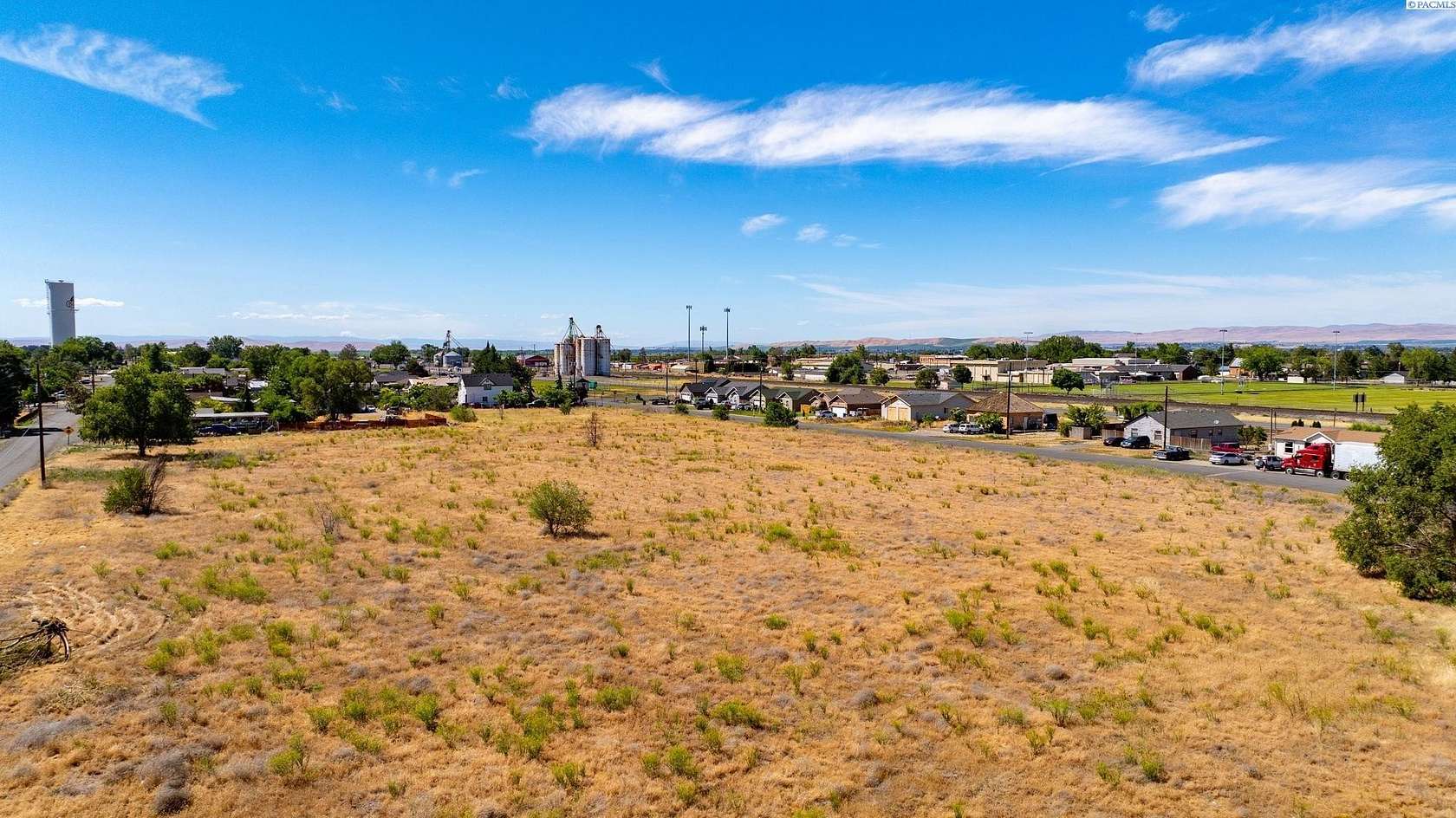 2.75 Acres of Mixed-Use Land for Sale in Mabton, Washington