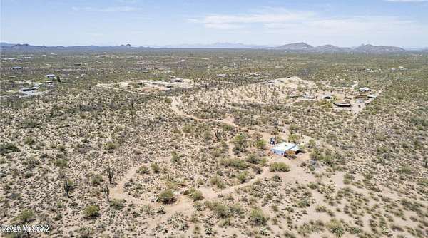 20 Acres of Land with Home for Sale in Saddle Brooke, Arizona
