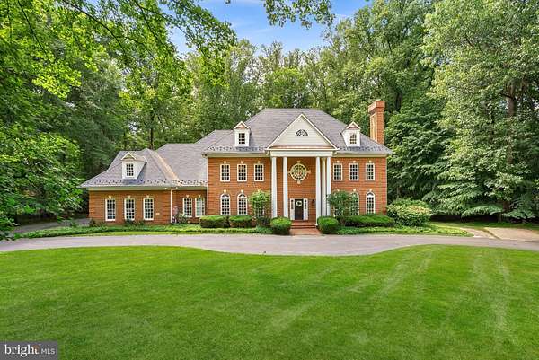 1.73 Acres of Land with Home for Sale in Great Falls, Virginia