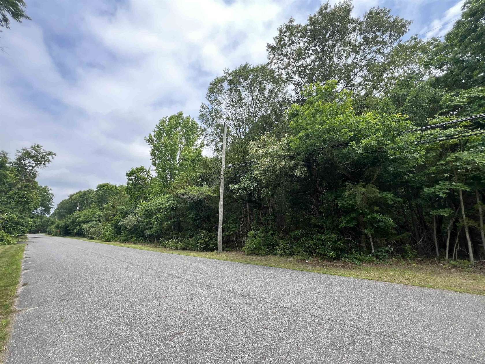 20.3 Acres of Recreational & Residential Land for Sale in Woodbine, New Jersey
