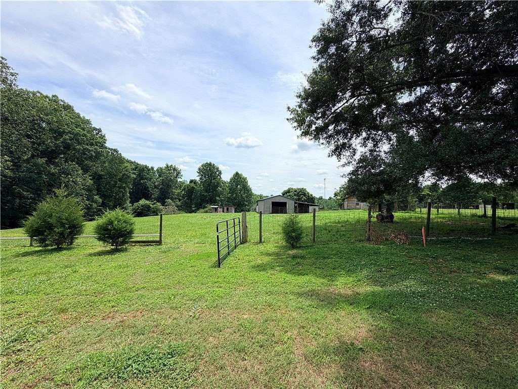 1.25 Acres of Residential Land for Sale in Easley, South Carolina