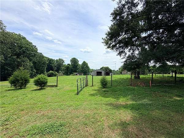 1.25 Acres of Residential Land for Sale in Easley, South Carolina