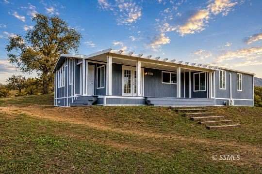 2.43 Acres of Land with Home for Sale in Caliente, California