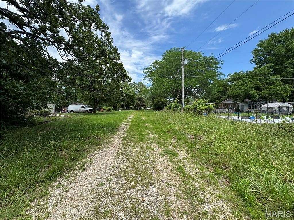 2.27 Acres of Residential Land for Sale in Waynesville, Missouri