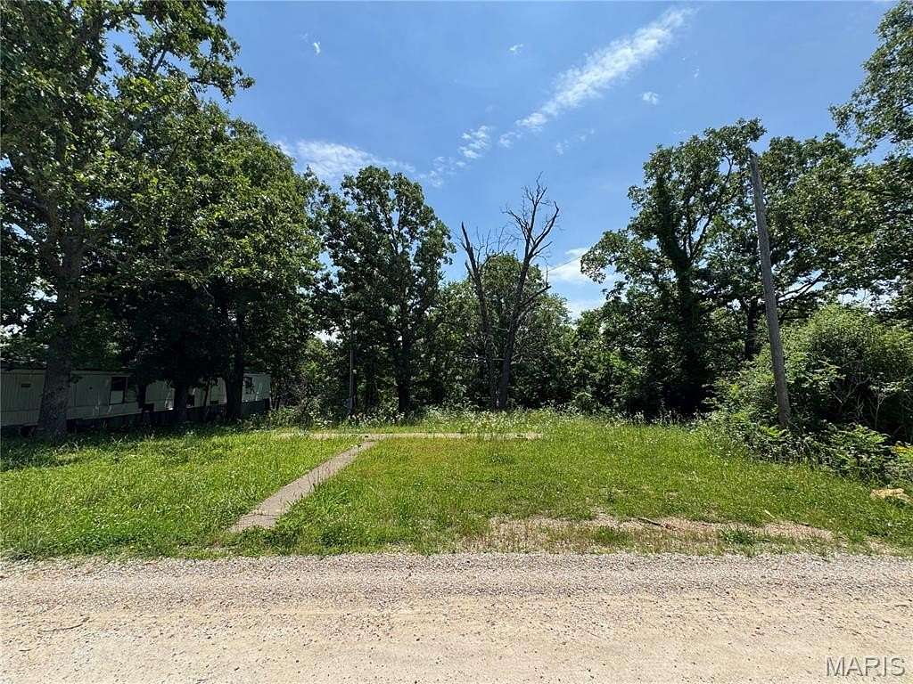 0.28 Acres of Residential Land for Sale in Dixon, Missouri