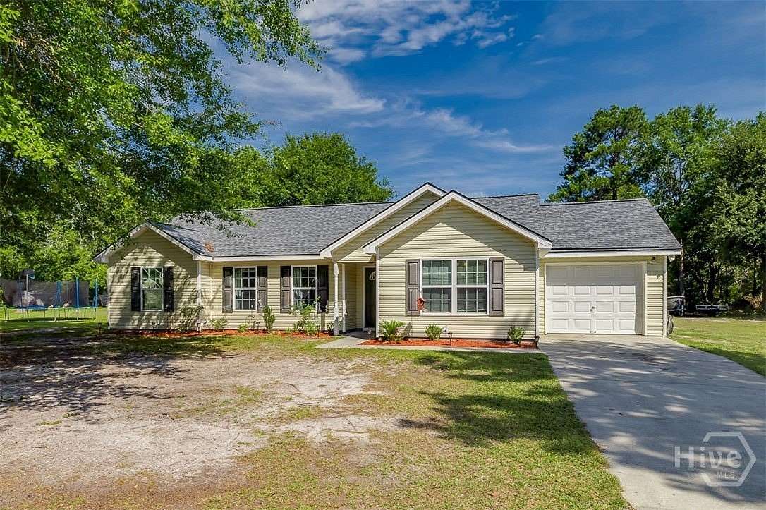 2.18 Acres of Land with Home for Sale in Guyton, Georgia