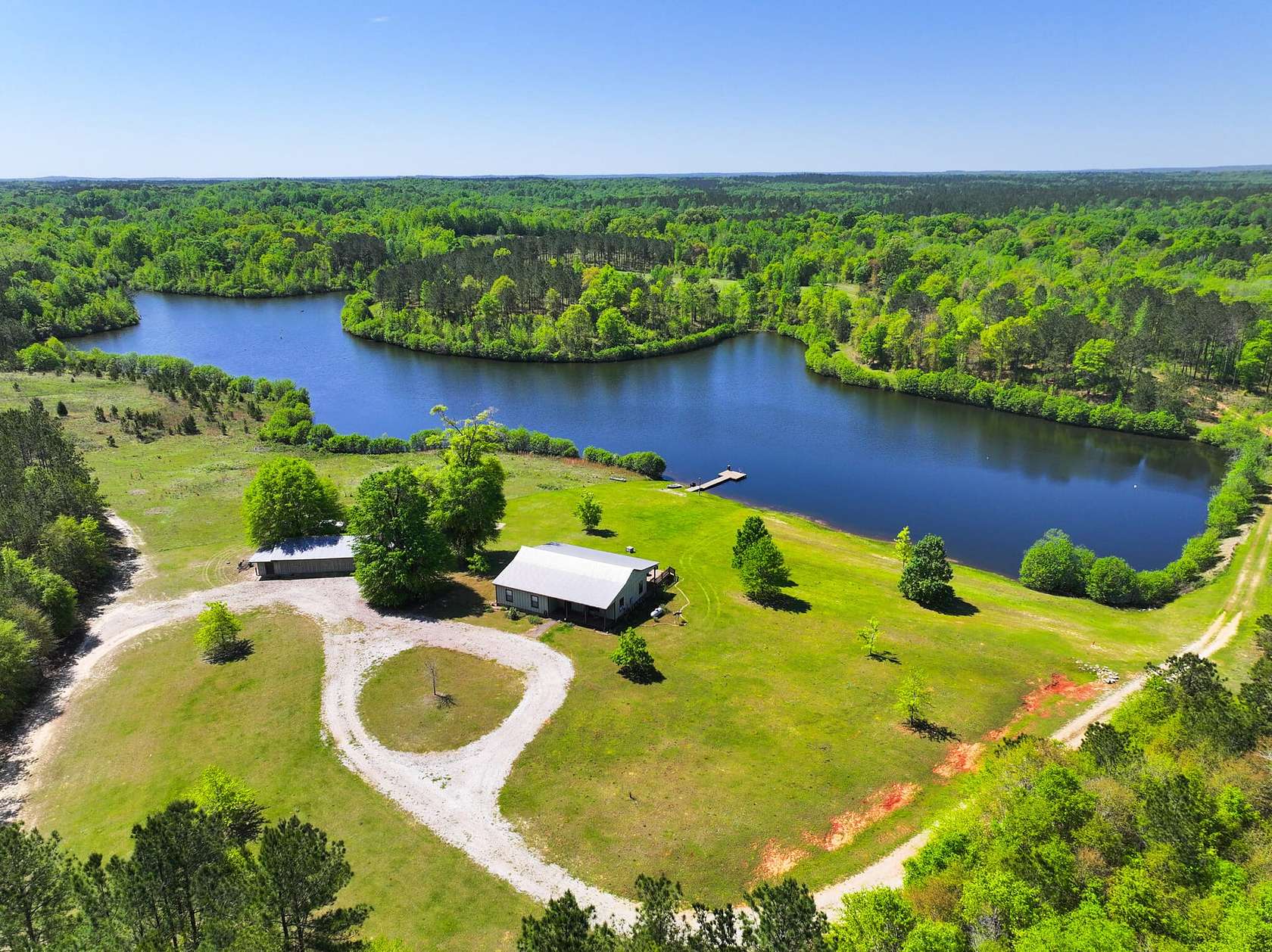 590 Acres of Land with Home for Sale in Midway, Alabama