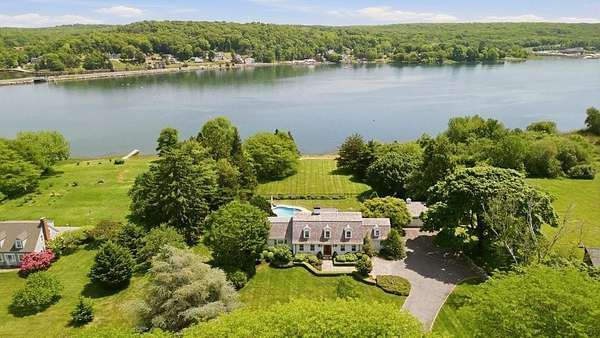1.77 Acres of Land with Home for Sale in Tiverton, Rhode Island