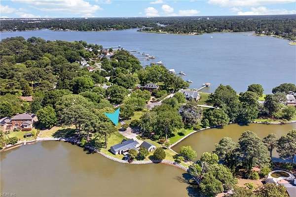 1.69 Acres of Land with Home for Sale in Portsmouth, Virginia