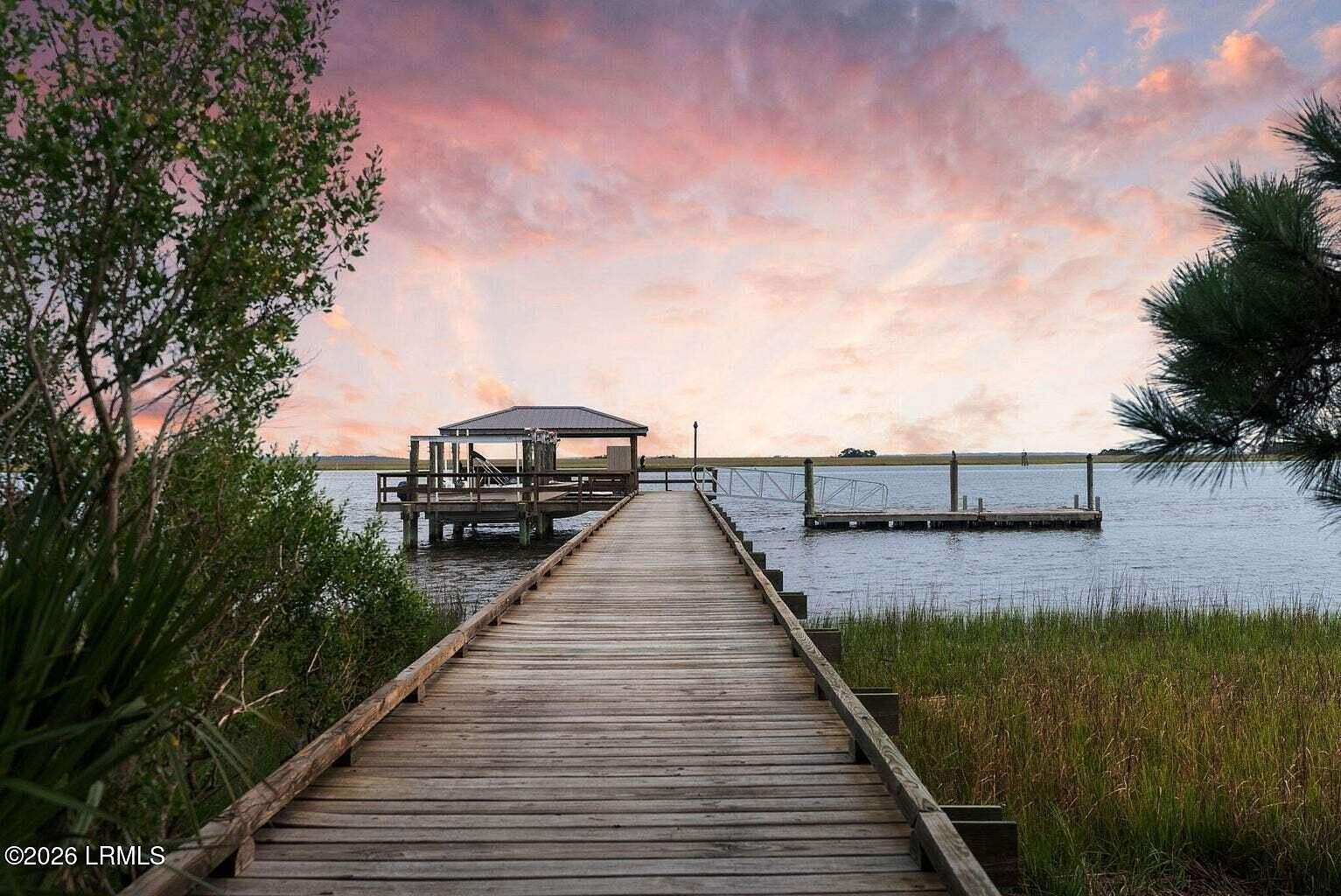 12 Acres of Land with Home for Sale in Green Pond, South Carolina