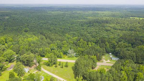 15 Acres of Recreational & Residential Land for Sale in Camden, Arkansas