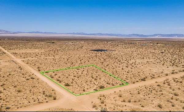 2 Acres of Residential Land for Sale in Joshua Tree, California