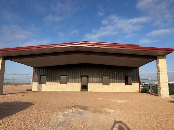 8 Acres of Improved Mixed-Use Land for Sale in Midland, Texas