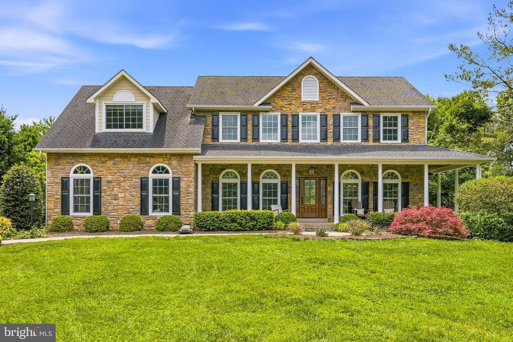 2.49 Acres of Land with Home for Sale in Warrenton, Virginia