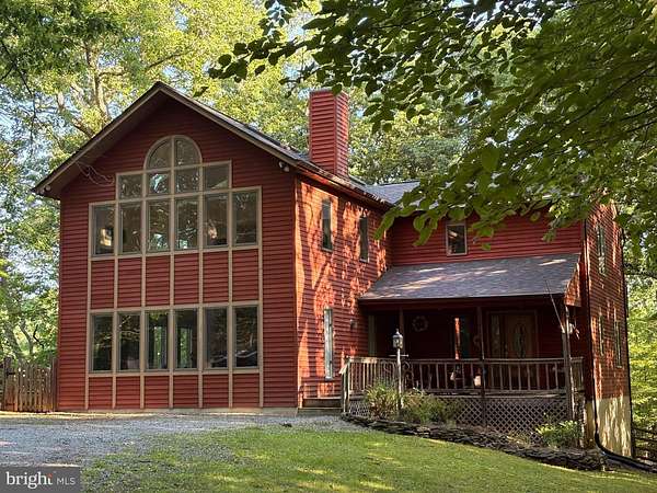 3 Acres of Land with Home for Sale in Annapolis, Maryland