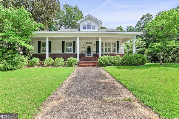 2.67 Acres of Land with Home for Sale in Woodbury, Georgia