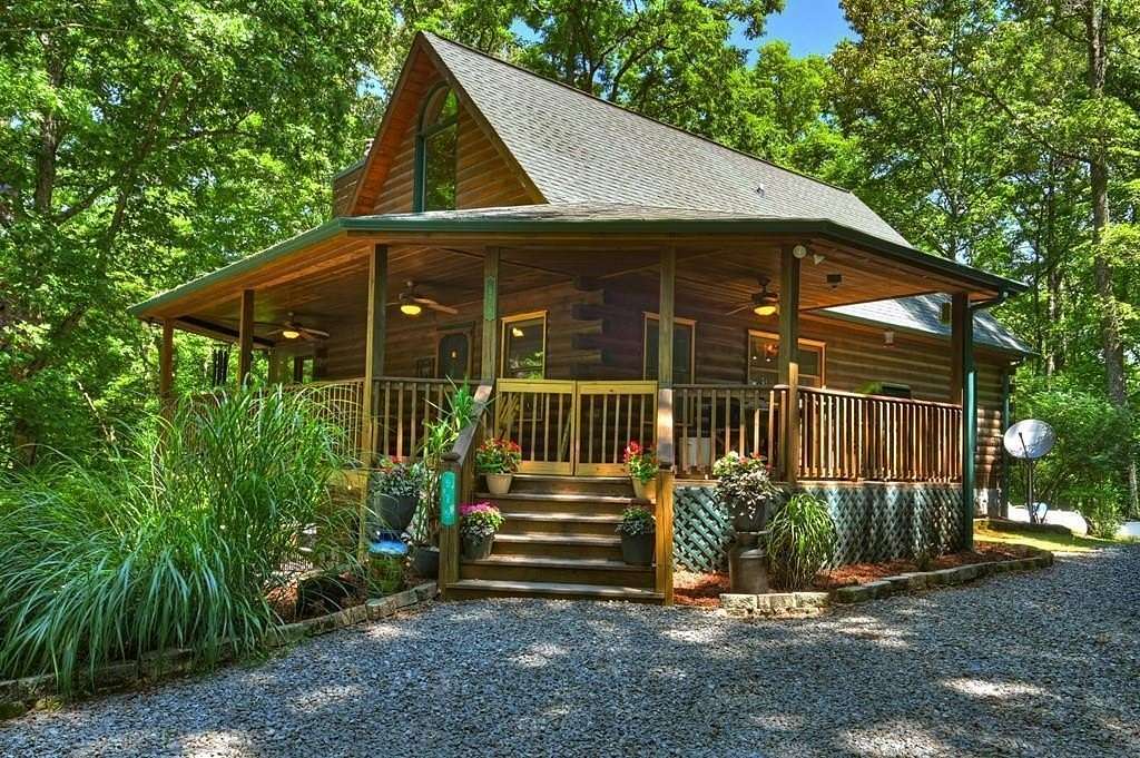 2 Acres of Land with Home for Sale in McCaysville, Georgia