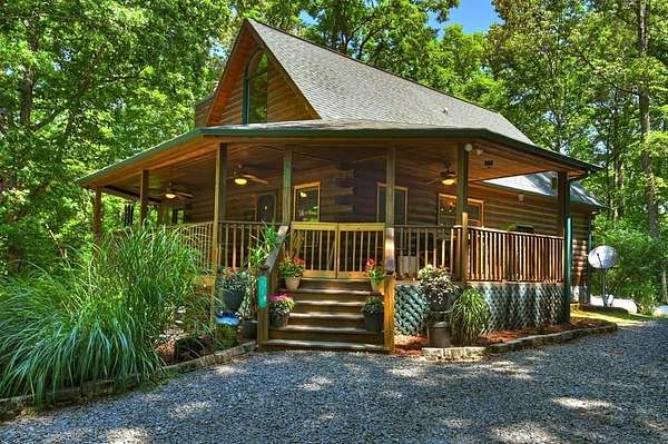2 Acres of Land with Home for Sale in McCaysville, Georgia