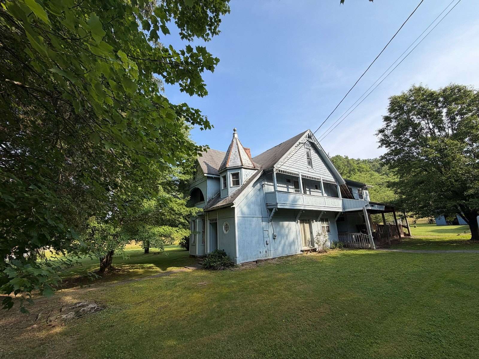 59.9 Acres of Agricultural Land with Home for Sale in Smithville, West Virginia