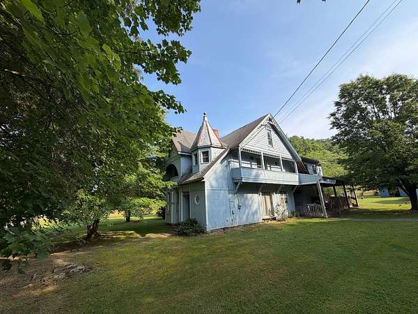 59.9 Acres of Agricultural Land with Home for Sale in Smithville, West Virginia
