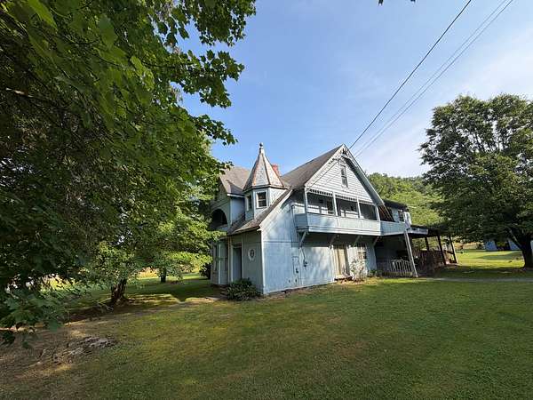 59.9 Acres of Land with Home for Sale in Smithville, West Virginia