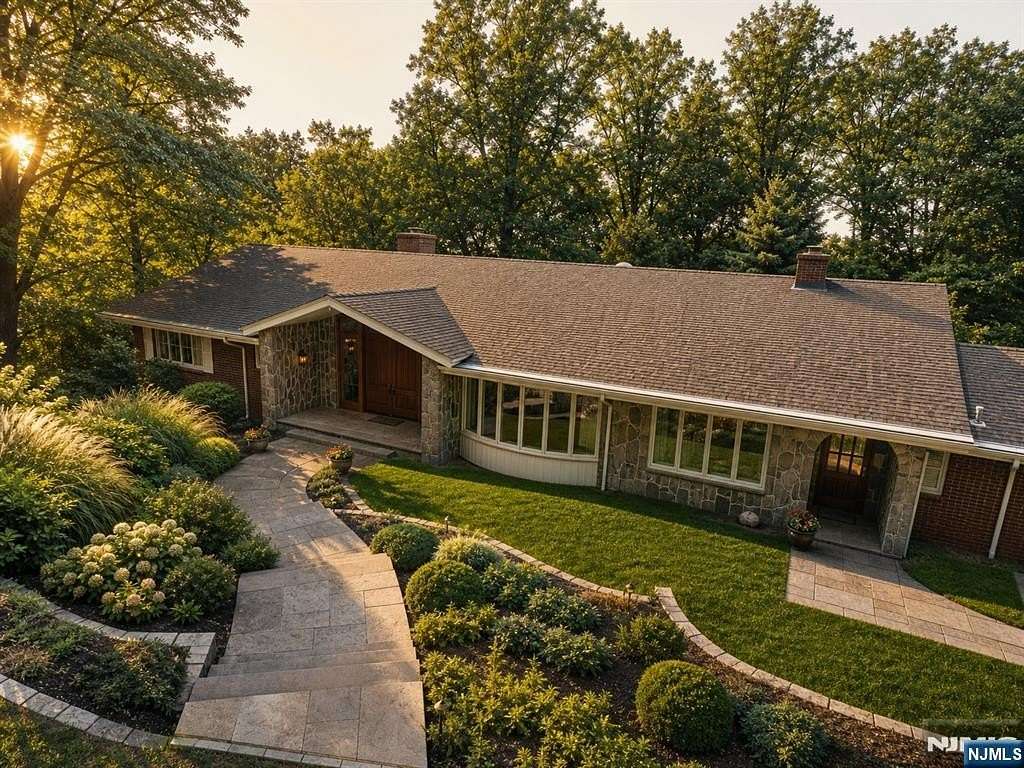 1.54 Acres of Land with Home for Sale in Alpine, New Jersey