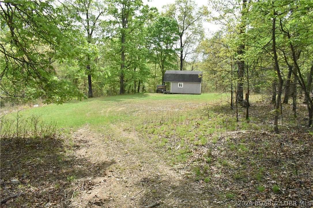 18.7 Acres of Land for Sale in Sunrise Beach, Missouri