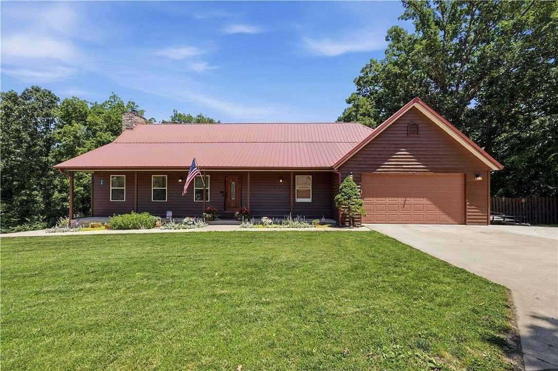 1.69 Acres of Land with Home for Sale in Rogers, Arkansas