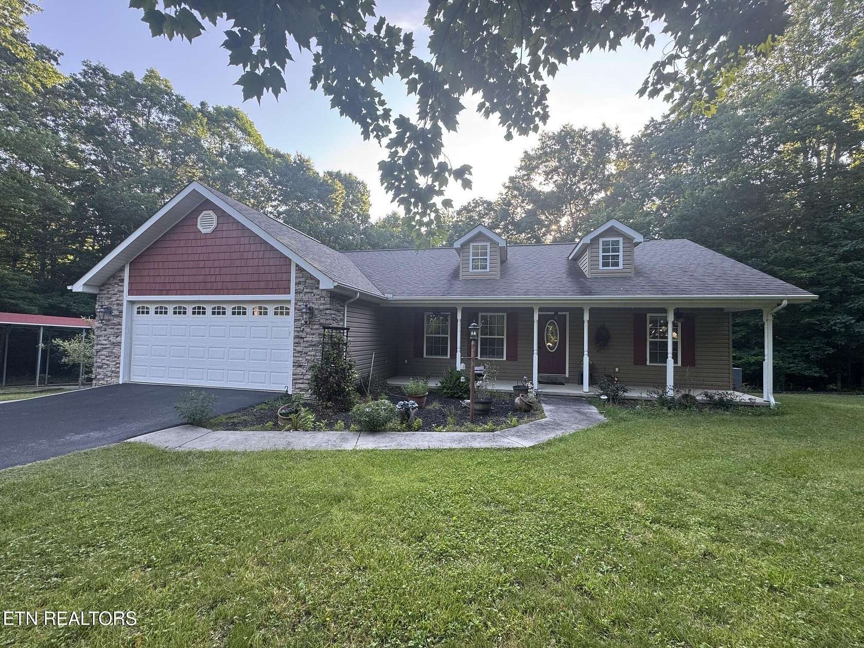 4.8 Acres of Land with Home for Sale in Grimsley, Tennessee