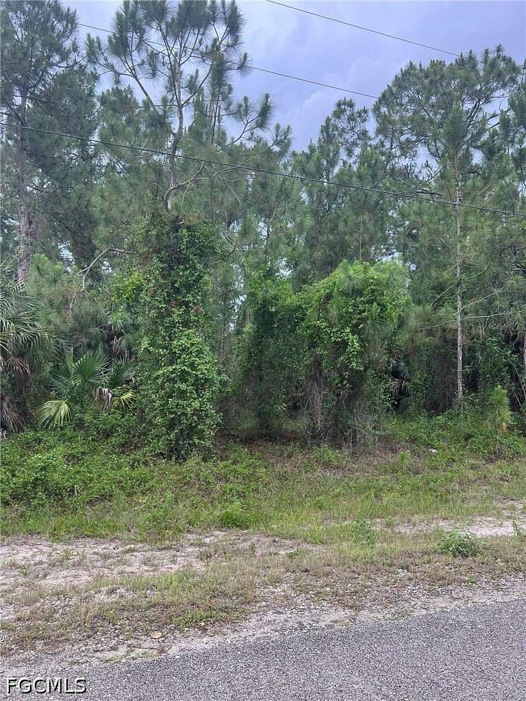 2.73 Acres of Residential Land for Sale in Naples, Florida