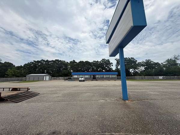 2.6 Acres of Commercial Land for Sale in Dothan, Alabama