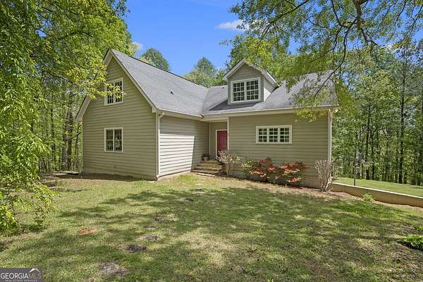 10.8 Acres of Recreational Land with Home for Sale in LaGrange, Georgia