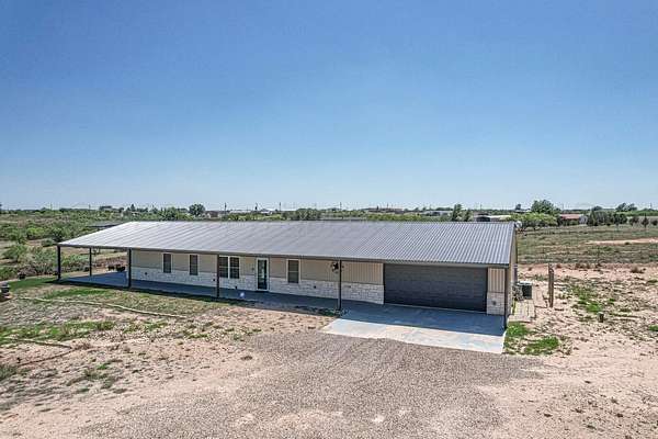 1.5 Acres of Land with Home for Sale in Amarillo, Texas