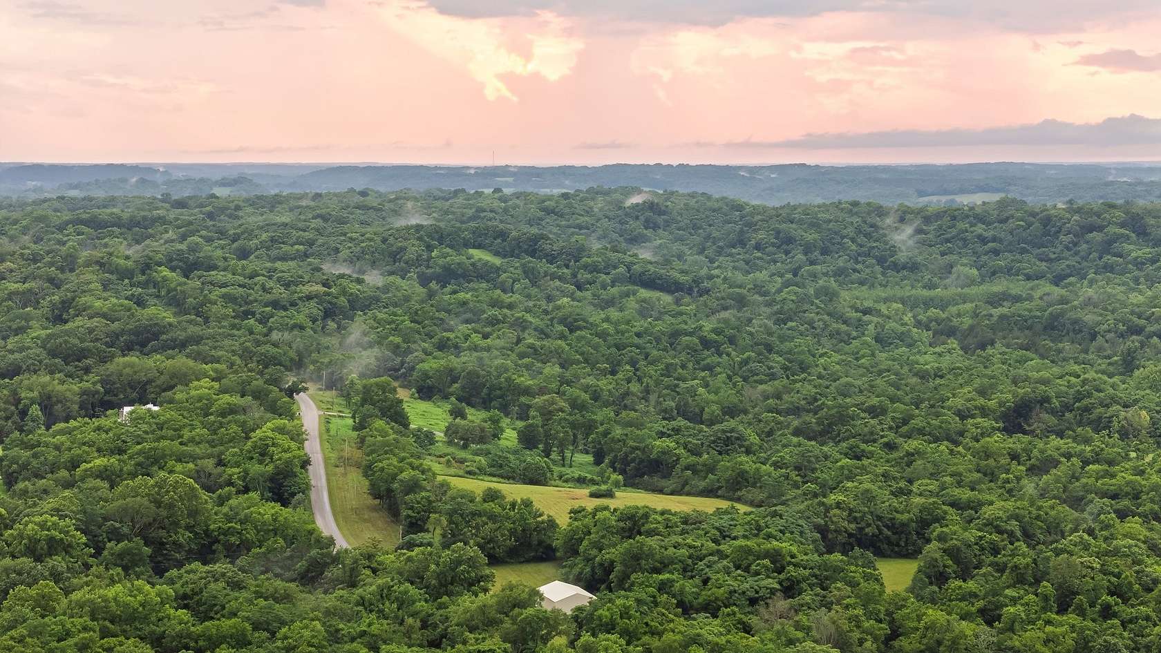 15.6 Acres of Land for Sale in Columbia, Tennessee