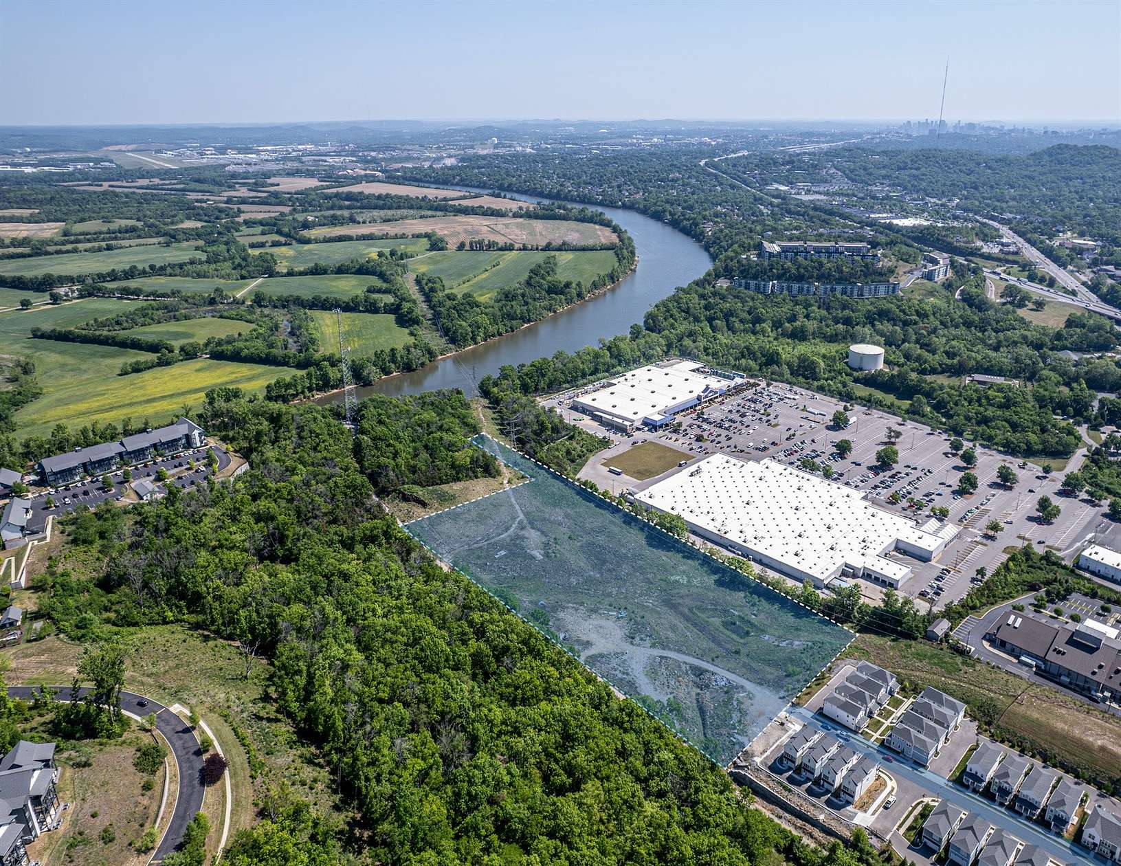 9.28 Acres of Residential Land for Sale in Nashville, Tennessee