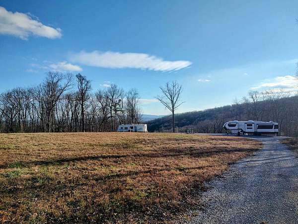 38 Acres of Recreational & Residential Land for Sale in Rockwood, Tennessee
