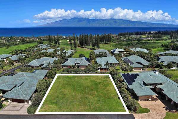 0.48 Acres of Residential Land for Sale in Lahaina, Hawaii