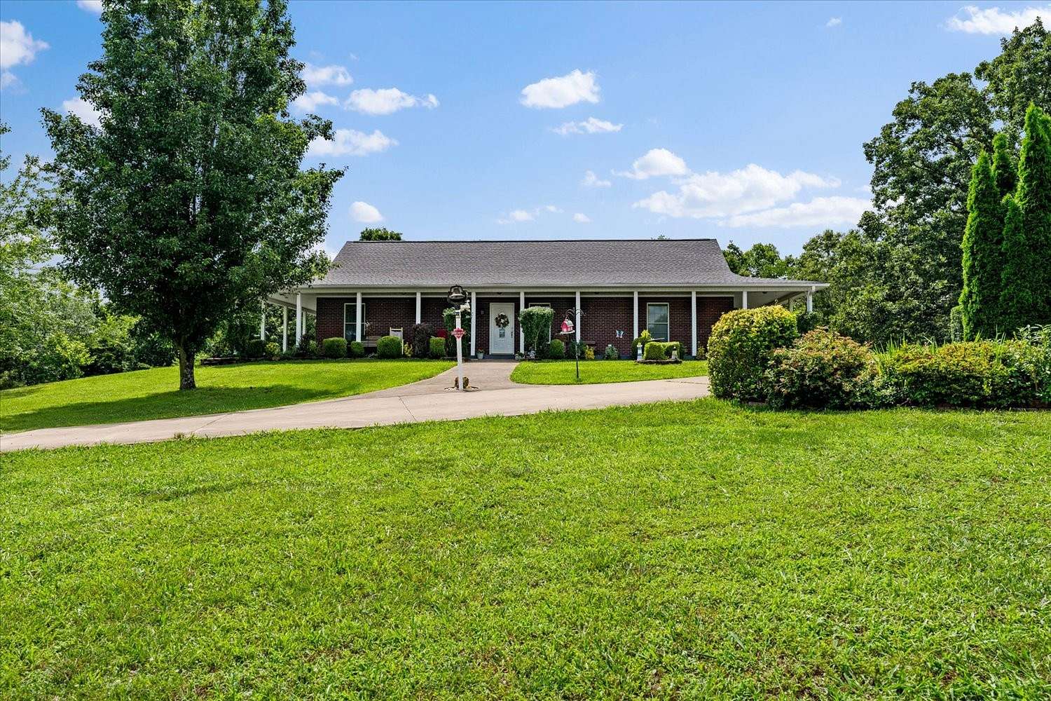 54.4 Acres of Recreational Land with Home for Sale in Hohenwald, Tennessee
